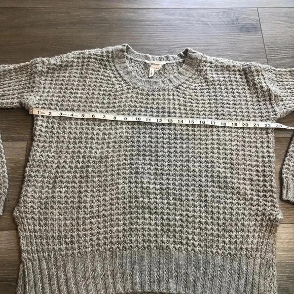 BCBGENERATION Heather Grey Knit Chunky Sweater Womens Size XS - Picture 4 of 9